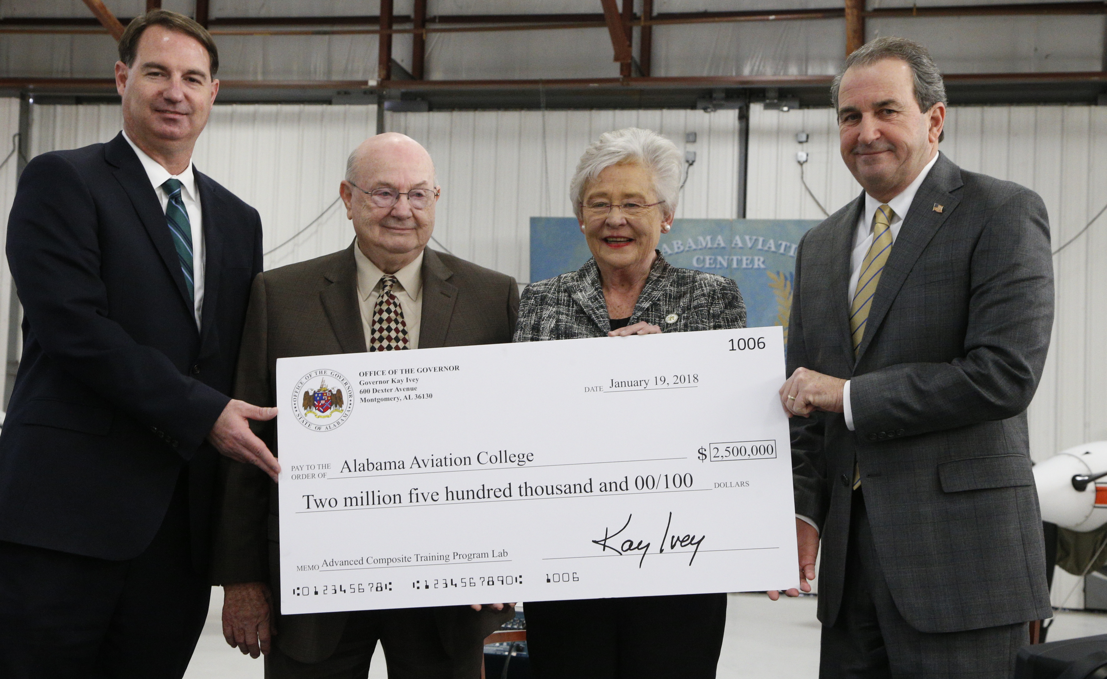 Governor Ivey Announces $2.5 Million Grant for Alabama Aviation College Expansion