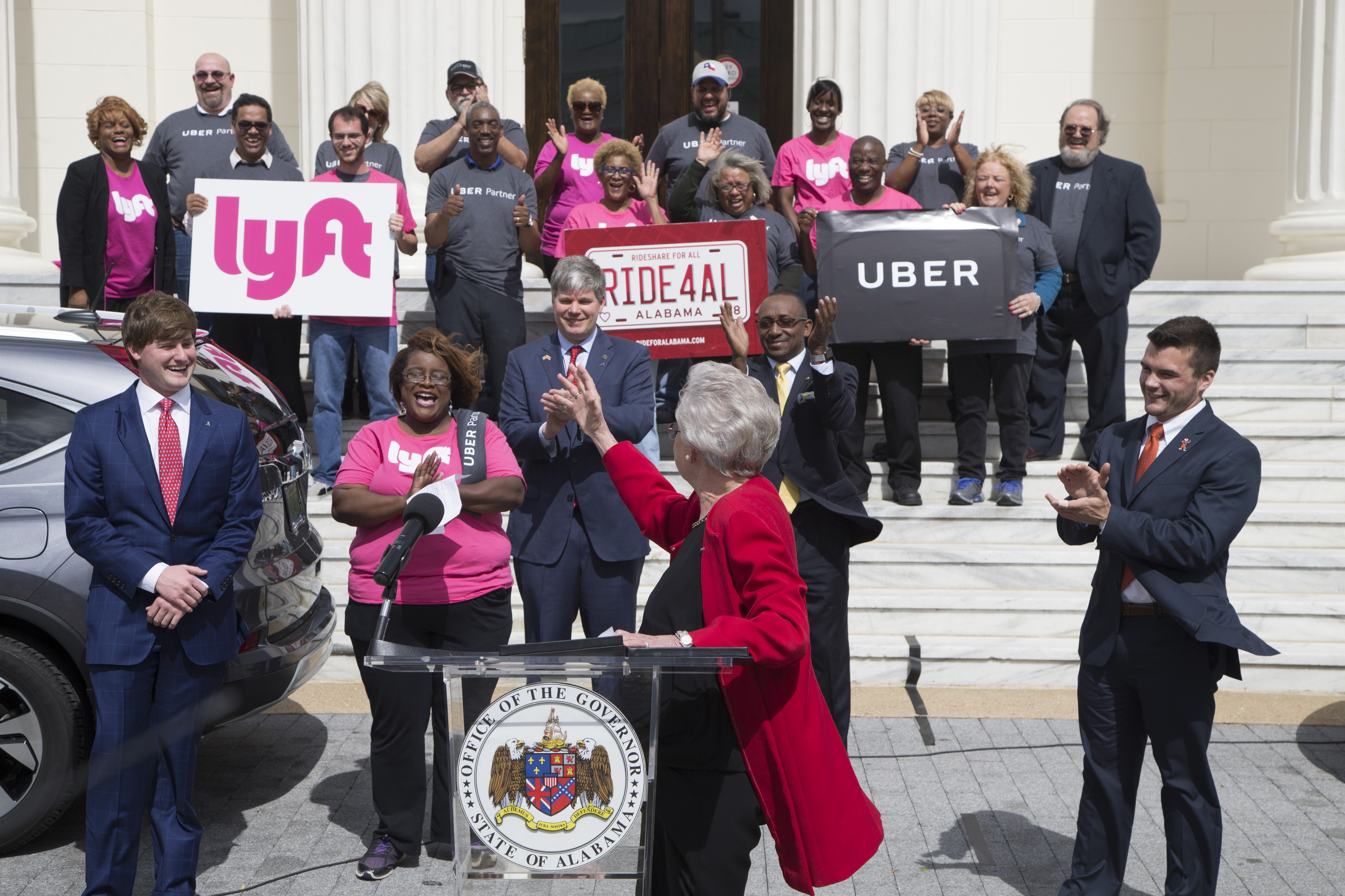 Governor Ivey Announces Ridesharing Law Effective Across Alabama
