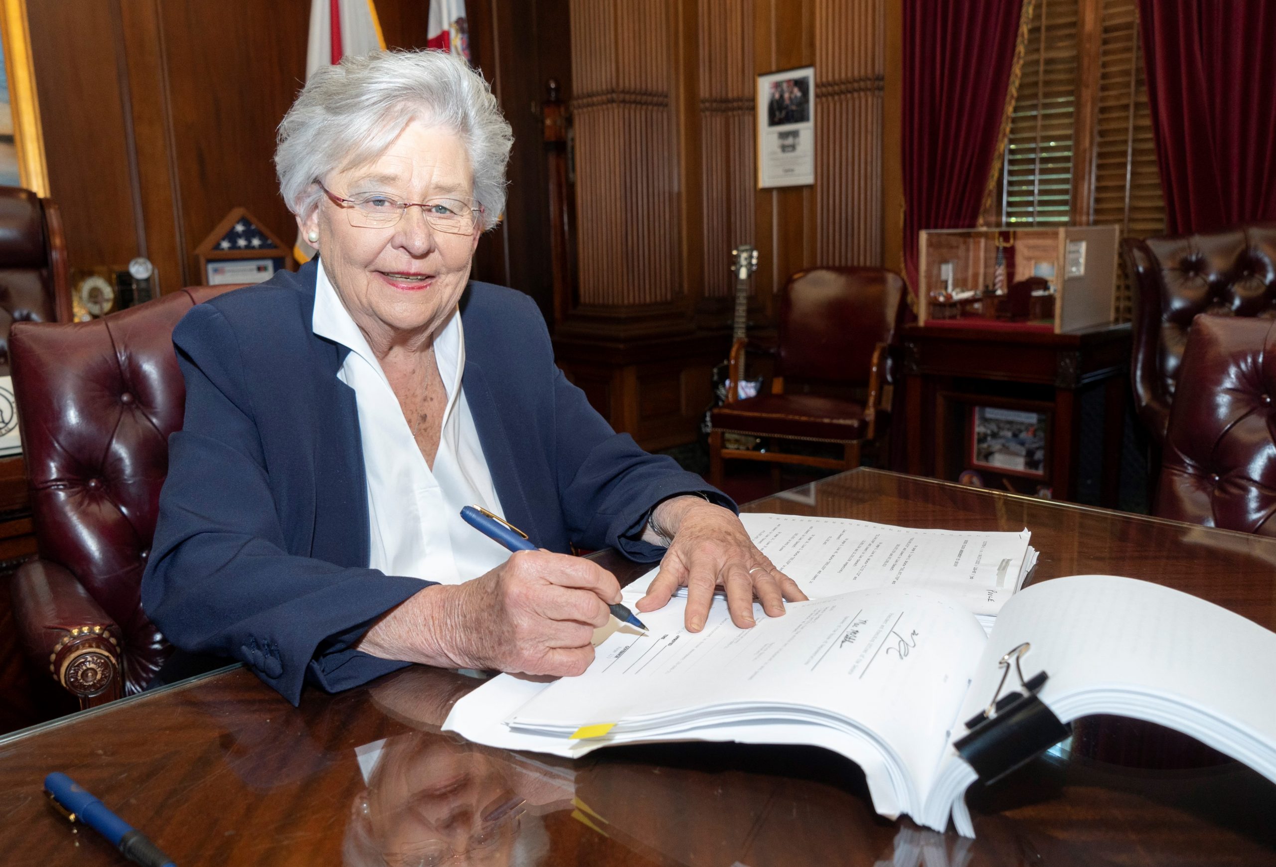 Governor Kay Ivey Signs Teacher Excellence and Accountability for Mathematics and Sciences (TEAMS) Salary Schedule Program