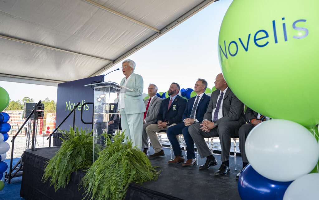 Governor Ivey Announces Alabama Claims Silver Shovel Award For 2022 Economic Development 