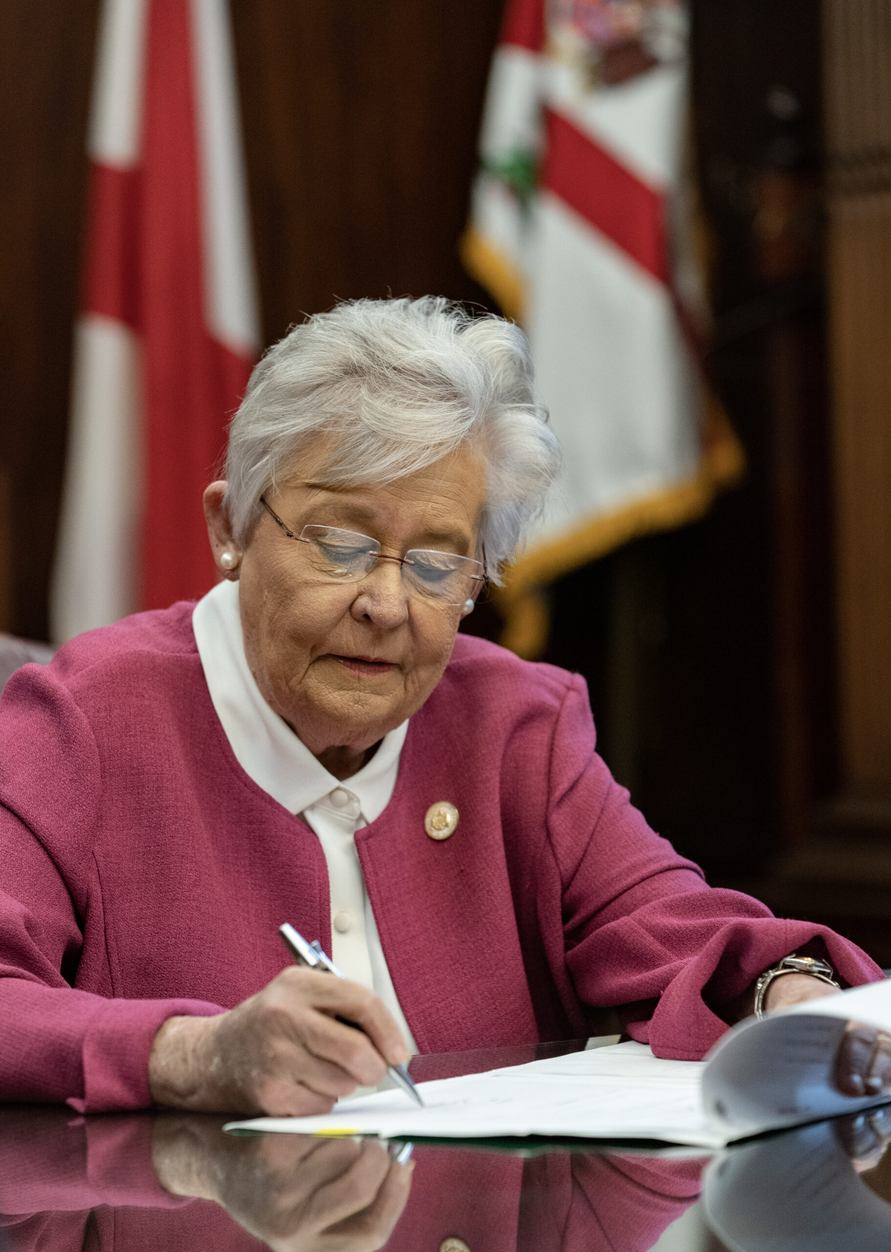 Governor Ivey Signs House Bill 77 Helps Small Businesses Succeed Office Of The Governor Of 