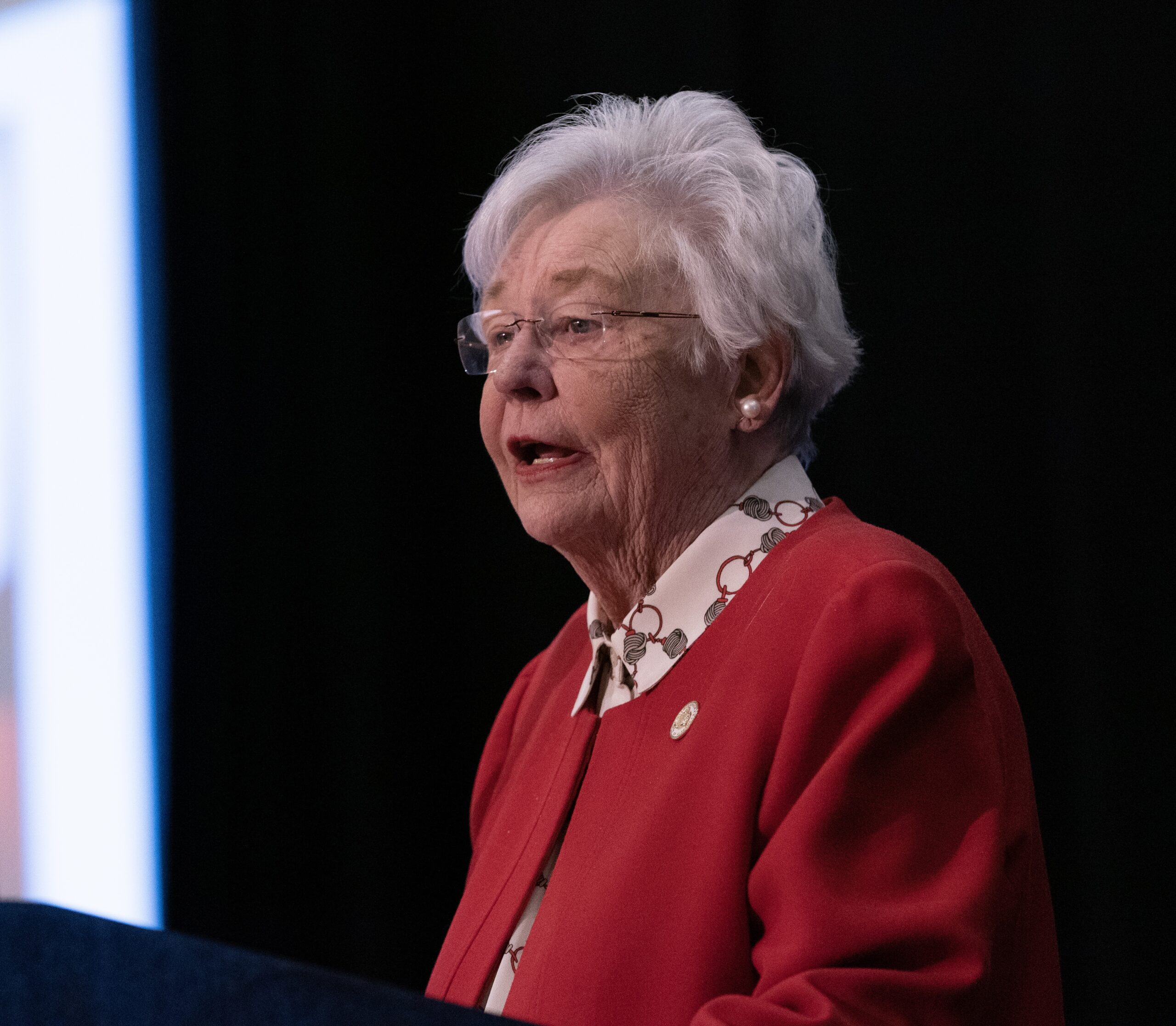 Governor Ivey Receives Report from Her Commission on Teaching and Learning