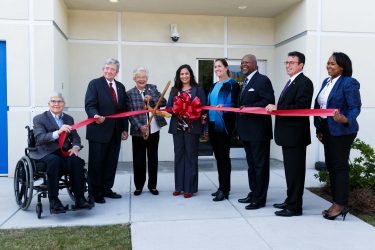Governor Ivey Celebrates Expansion at Baxter Opelika Facility Governor Ivey Celebrates Expansion at Baxter Opelika Facility