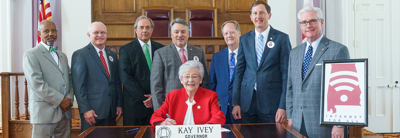 Kay Ivey Governor Of Alabama 
