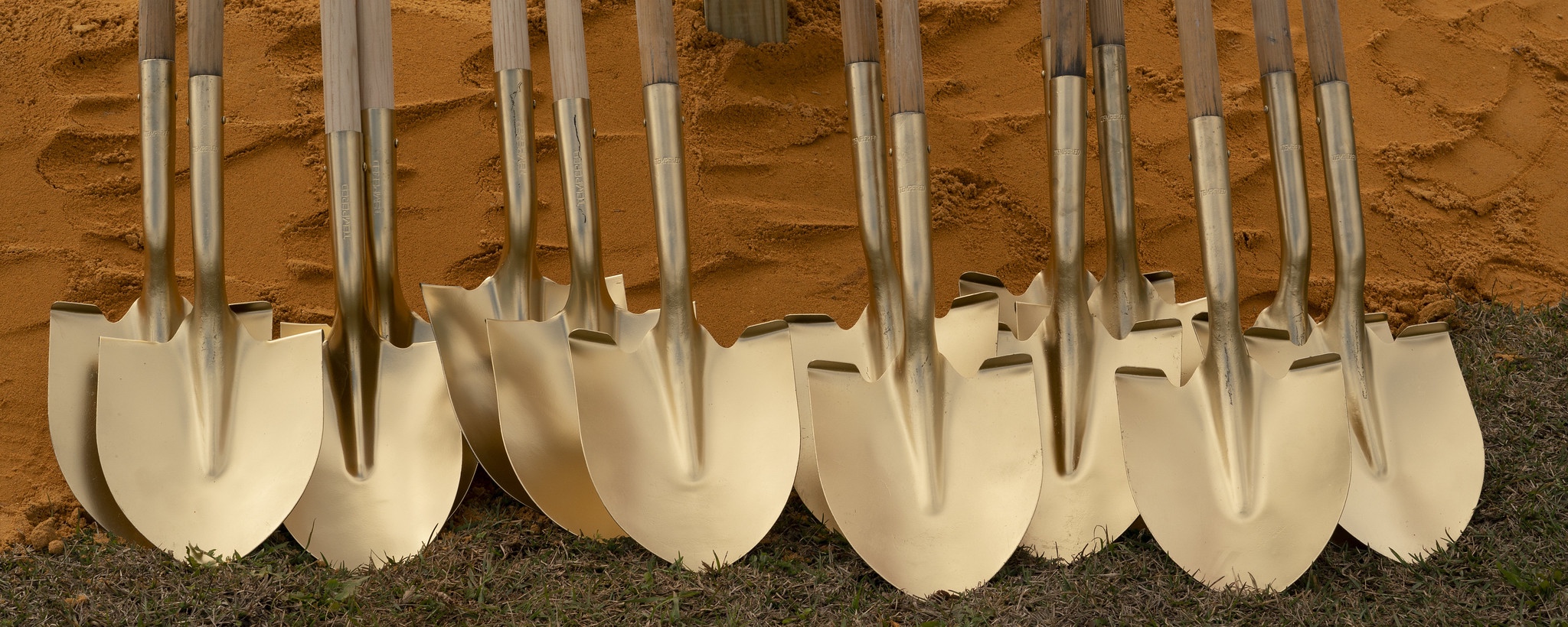 Gov. Ivey: Alabama claims Gold Shovel Award for 2020 economic development