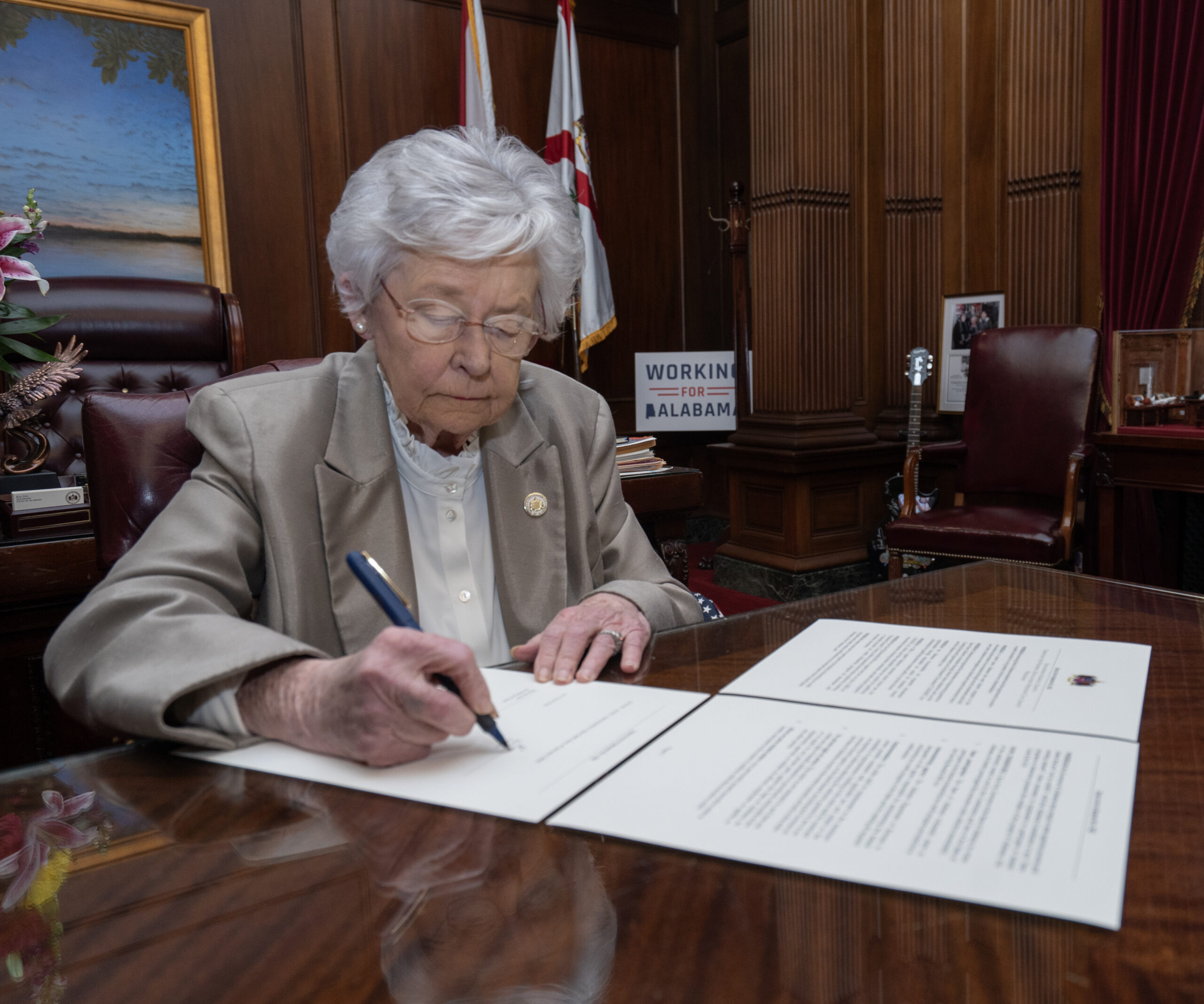 Governor Ivey Signs Executive Order Confirming Alabama’s Participation in Federal Education Freedom Tax Credit Program