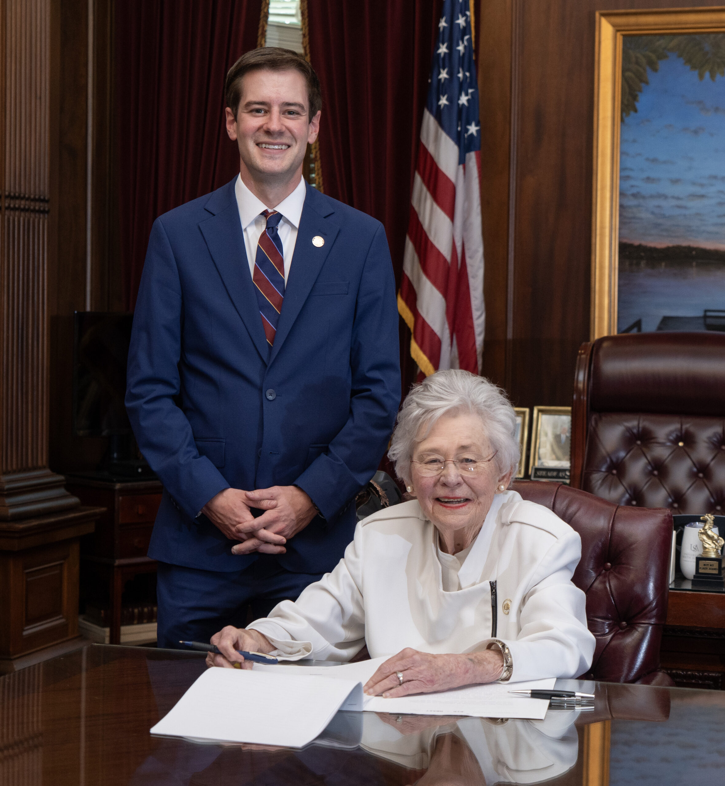 Governor Ivey Signs Bill to Provide Tax Relief to Hardworking Alabamians
