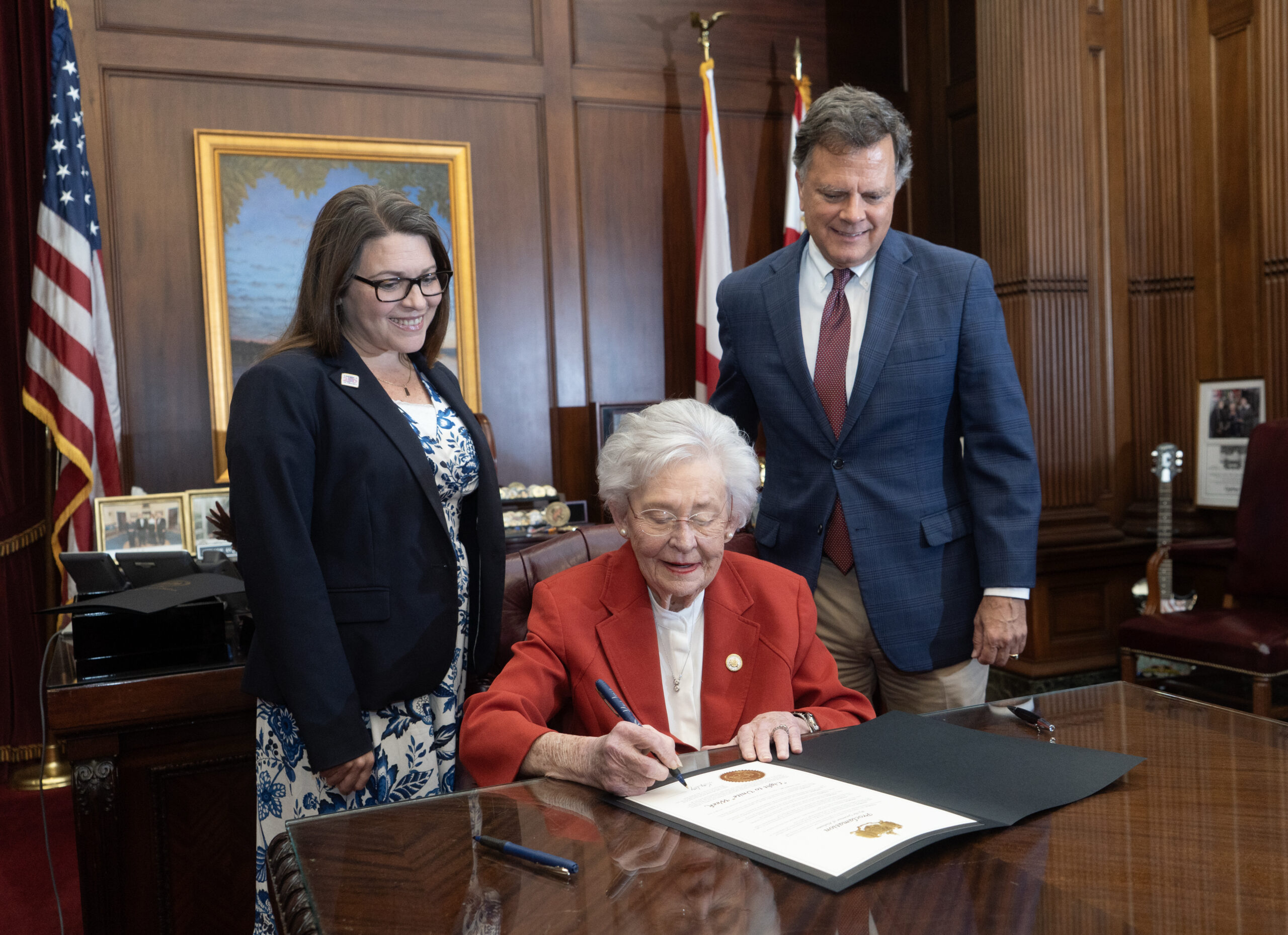 Governor Ivey Encourages Alabamians to Participate in “Light to Unite” Week, July 1 to July 8, to Honor America’s 250th Anniversary