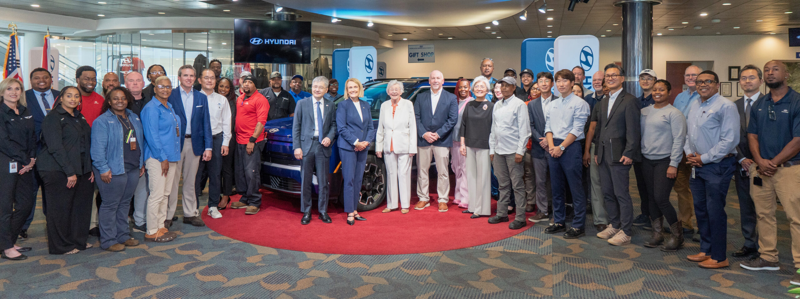 Governor Ivey Joins Hyundai to Celebrate Major Investment in Alabama Manufacturing